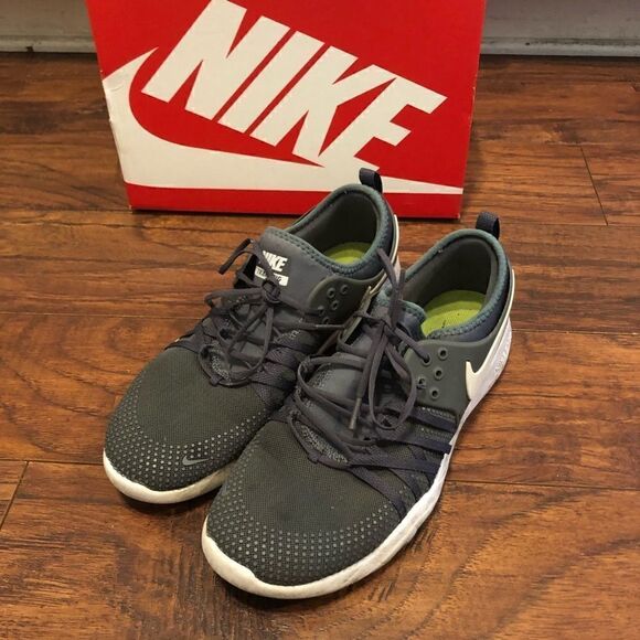 NIKE free training athletic running shoes sneakers women 10 / men 8.5 gray - Picture 6 of 7